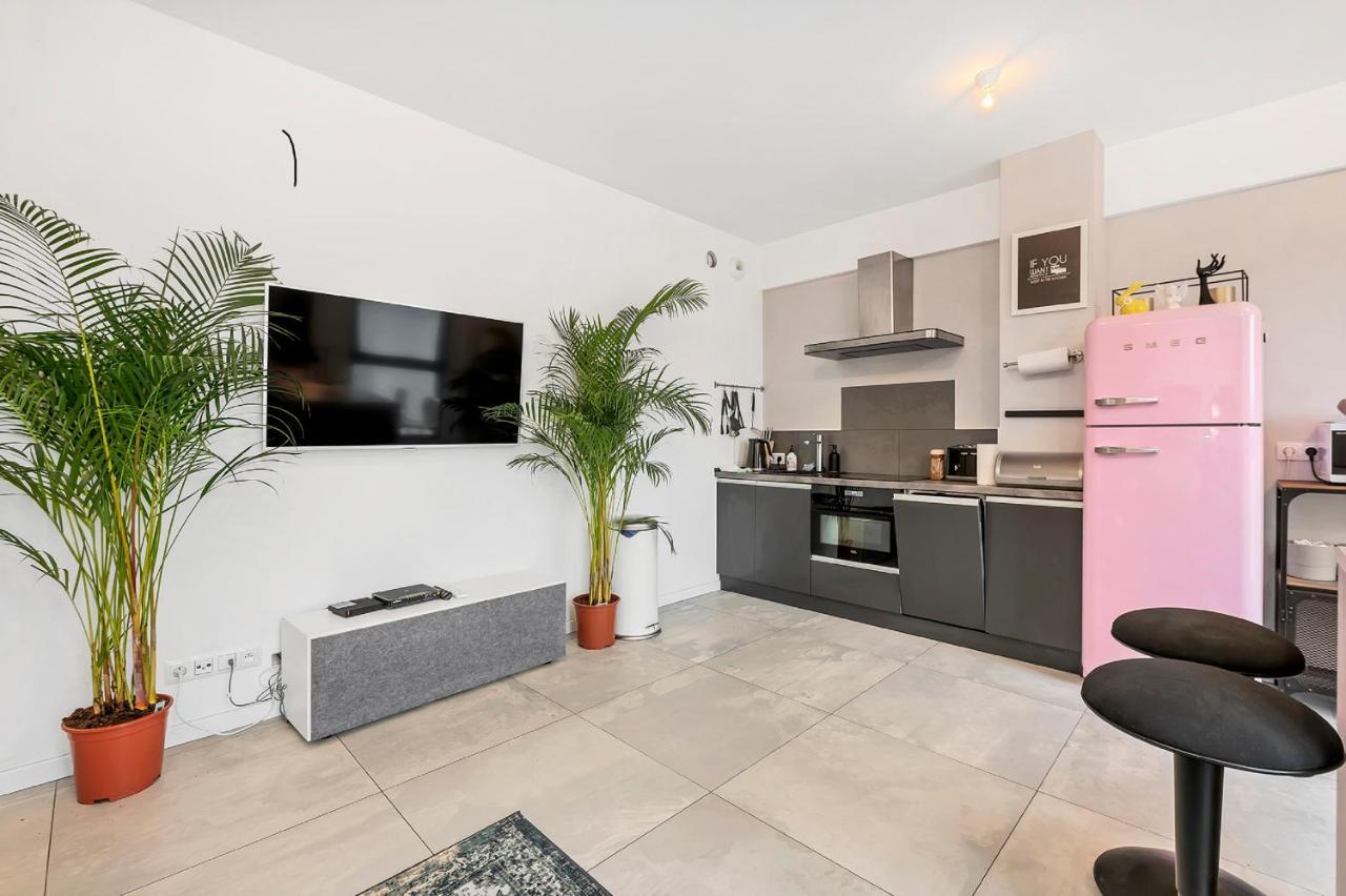 Lumina 4-Room Apart With Large Balcony Varsó Kültér fotó