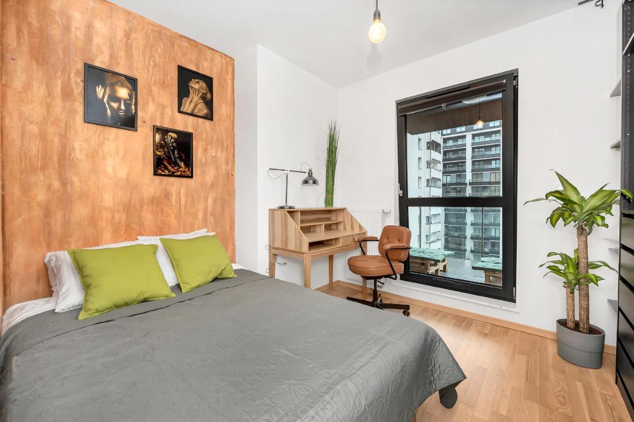 Lumina 4-Room Apart With Large Balcony Varsó Kültér fotó