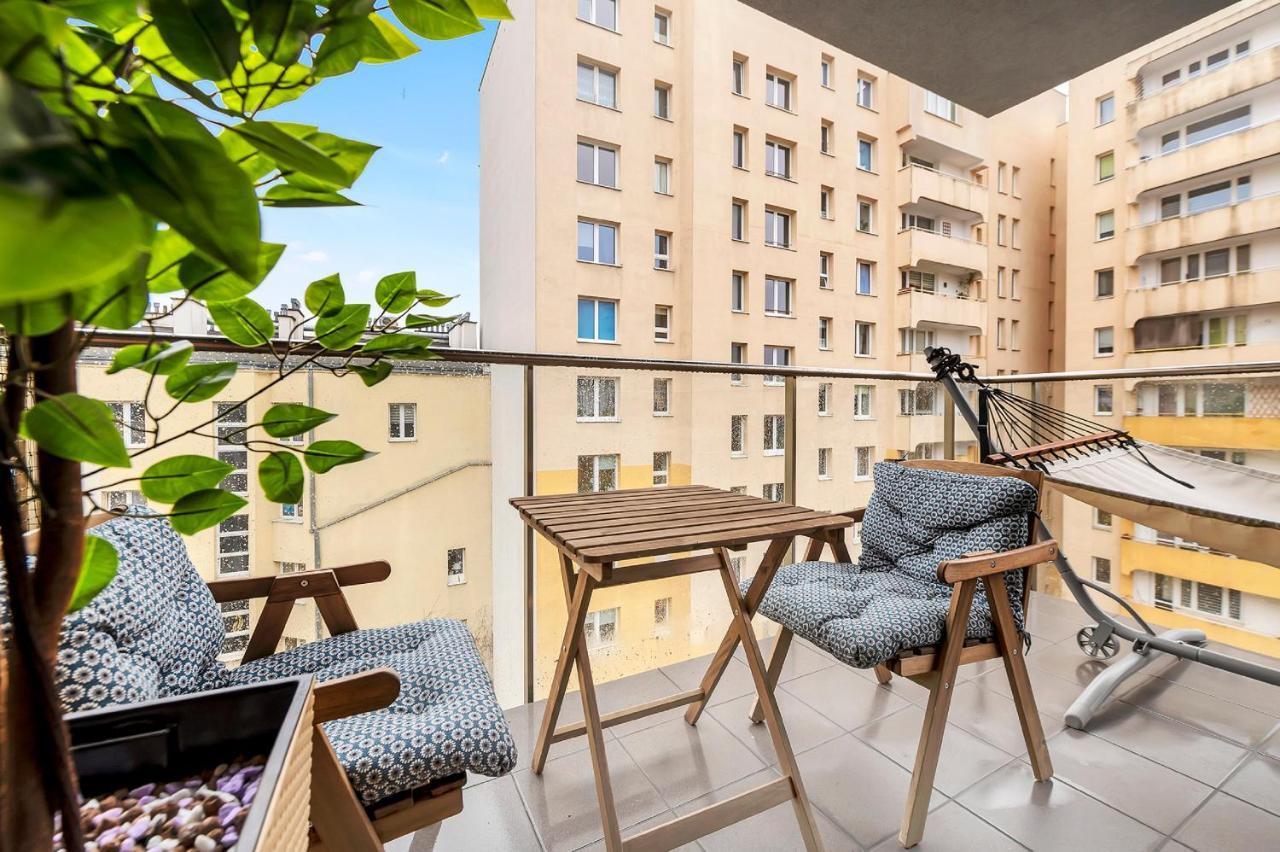 Lumina 4-Room Apart With Large Balcony Varsó Kültér fotó